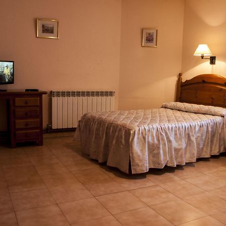 Hostal Nicolas Medinaceli Room photo