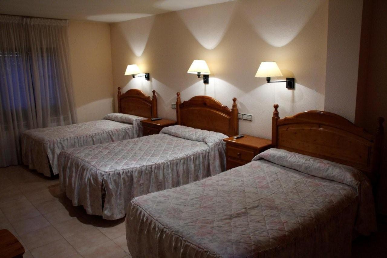 Hostal Nicolas Medinaceli Room photo