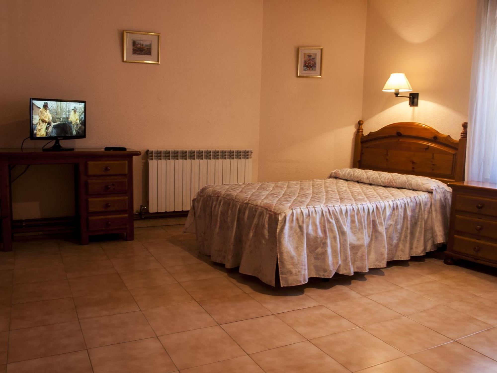 Hostal Nicolas Medinaceli Room photo