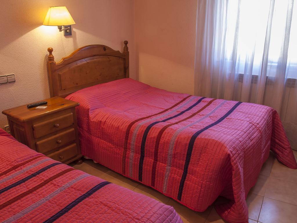 Hostal Nicolas Medinaceli Room photo